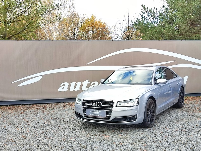 audi-a8-srebrne-10