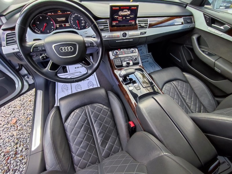 audi-a8-srebrne-04