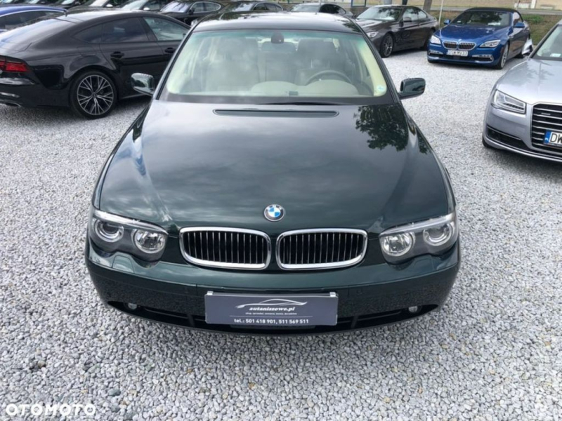 BMW Seria 7 745i-025